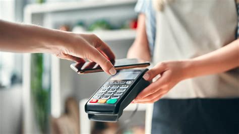 apple pay international fees